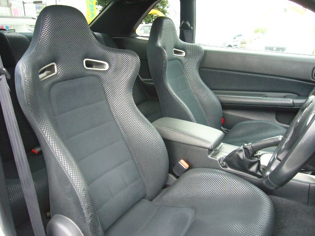 �j�b�T�� �X�J�C���C�� GT-R ���Îԏ��F���̑�