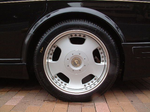 �x���g���[ �^�[�{RL ���Îԏ��F���̑�