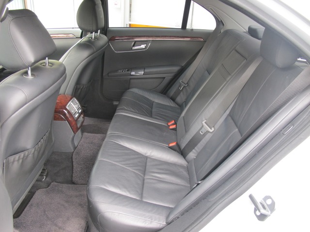 BMW 750i ���Îԏ��F���̑�