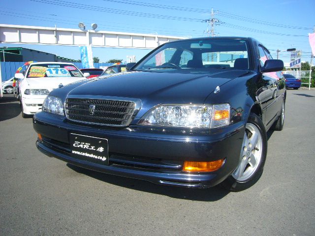 �N���C�X���[ 300�F���̑�