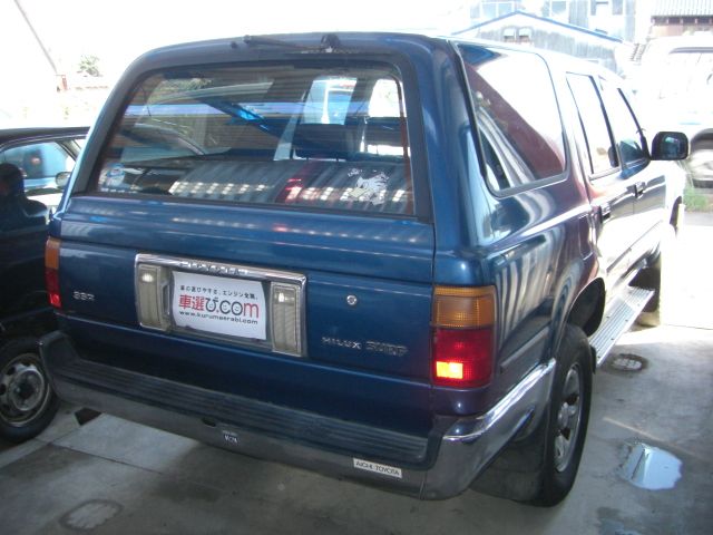 トヨタ ハイラックスサーフ 中古車情報:後方