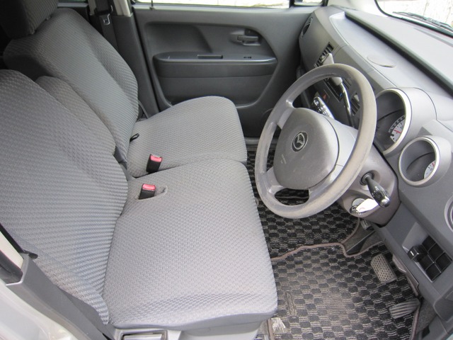 �����Z�f�X�E�x���c 540K ���Îԏ��F�G���W��