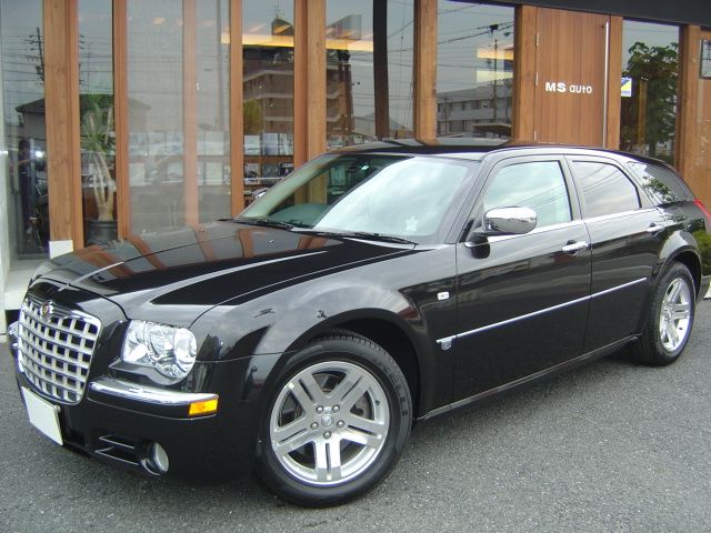 �N���C�X���[ 300C ���g�p�ԏ��F���̑�