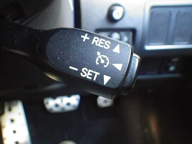 �x���g���[ �^�[�{RL ���Îԏ��F���̑�