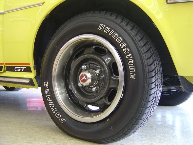 �g���^ �Z���J ���Îԏ��F���̑�