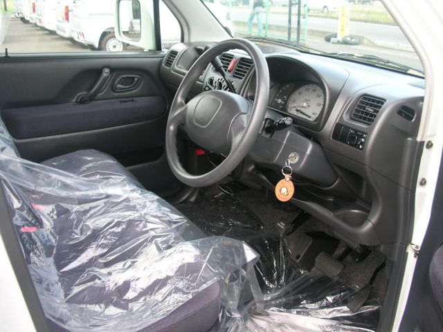 �t�F���[�� 512TR�F���
