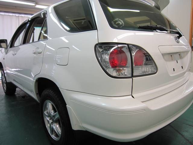 �g���^ �A���X�g ���Îԏ��F���[�^�[