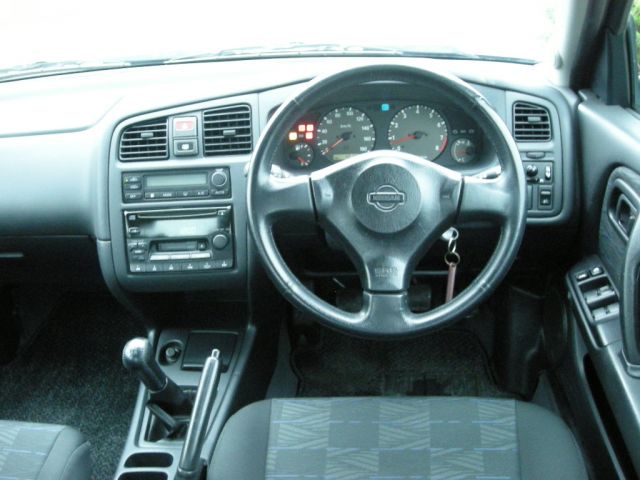 �z���_ �X�g���[�� ���Îԏ�� �ڍׂ�����