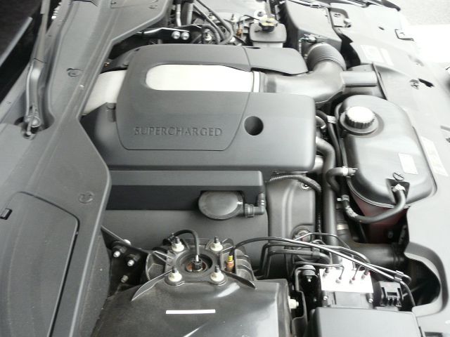 �W���K�[ XJ ���Îԏ��F�G���W��