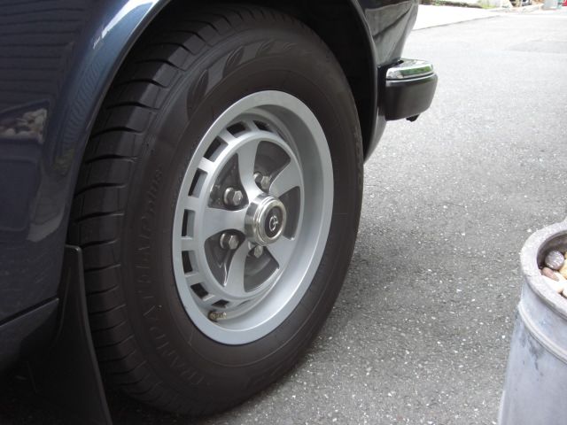BMW M5 ���Îԏ��F���̑�