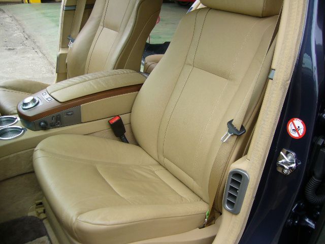 �A�E�f�B S6 ���Îԏ��F���̑�