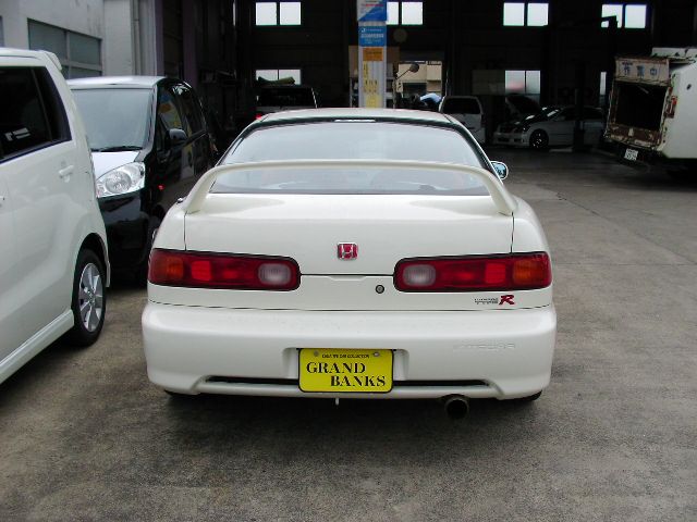�z���_ �C���e�O�� ���Îԏ��F���