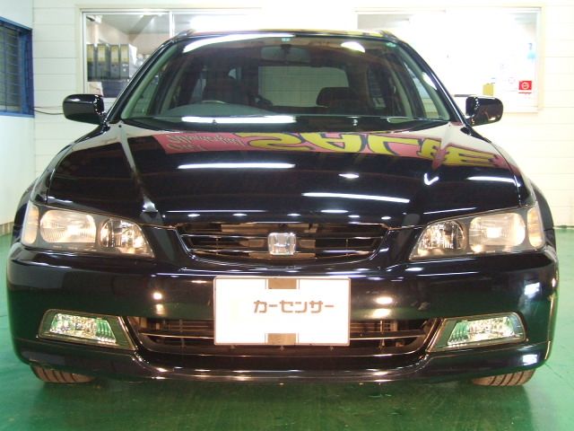 �g���^ �A���X�g ���Îԏ��F���