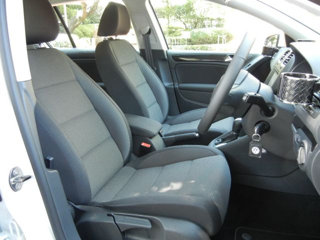 �N���C�X���[ 300�F�G���W��