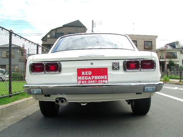 �j�b�T�� �X�J�C���C�� GT-R ���Îԏ��F���