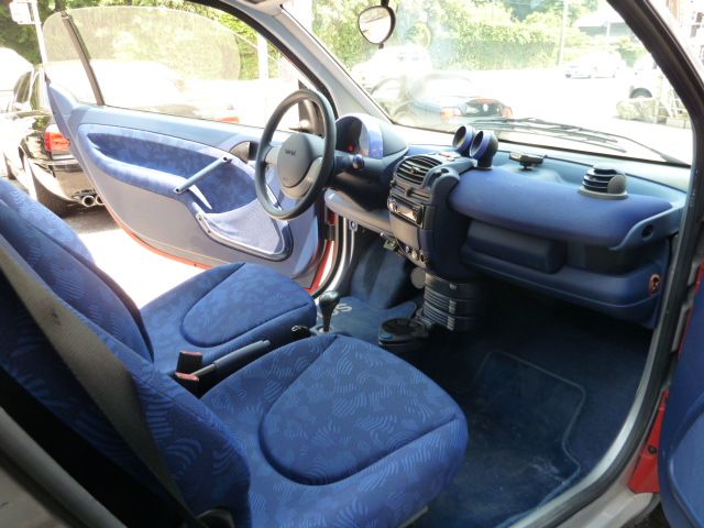 �N���C�X���[ 300C SRT-8�F���
