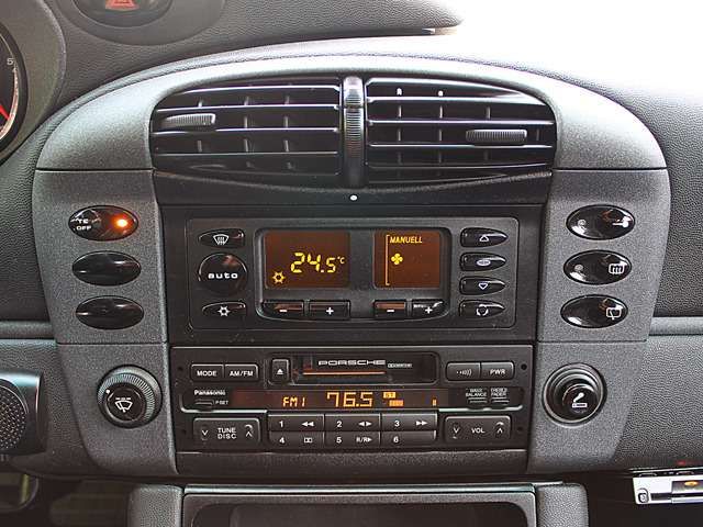 �{���{ XC70�F���̑�