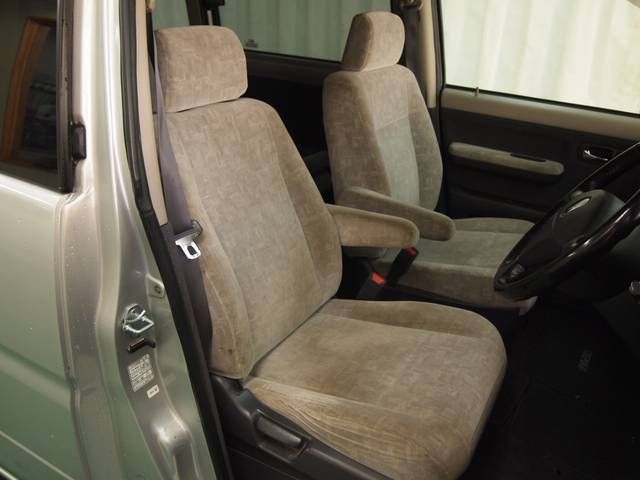 �g���^ �G�X�e�B�} ���Îԏ�� �ڍׂ�����