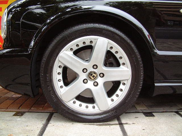 �x���g���[ �A���i�[�W ���Îԏ��F���̑�