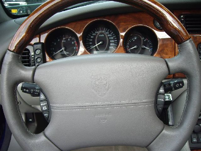 �W���K�[ XK ���Îԏ��F���[�^�[