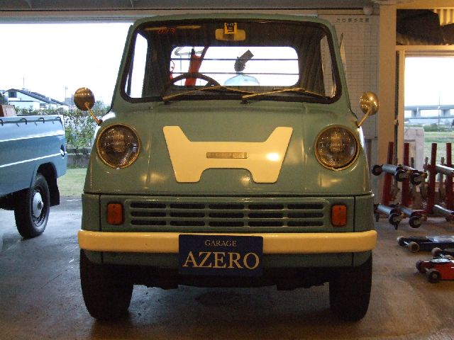 �z���_ T-360 ���Îԏ��F�G���W��
