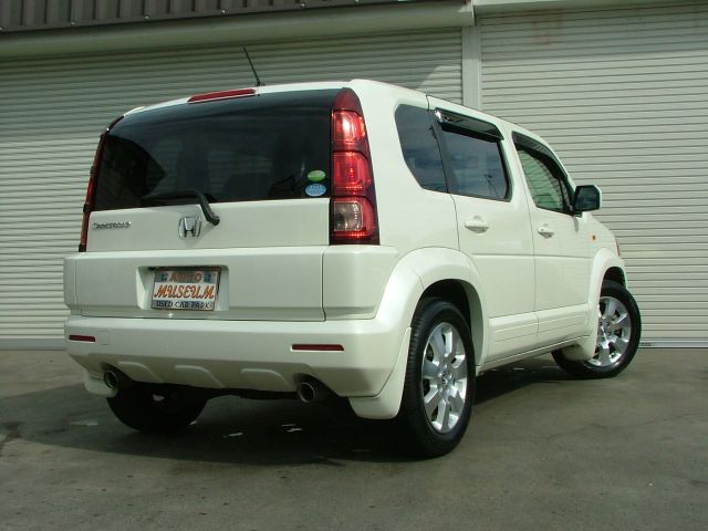 �V�{���[ �u���C�U�[ ���Îԏ��F���̑�