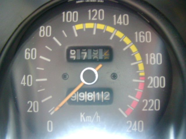 �j�b�T�� �X�J�C���C�� GT-R ���Îԏ��F���[�^�[