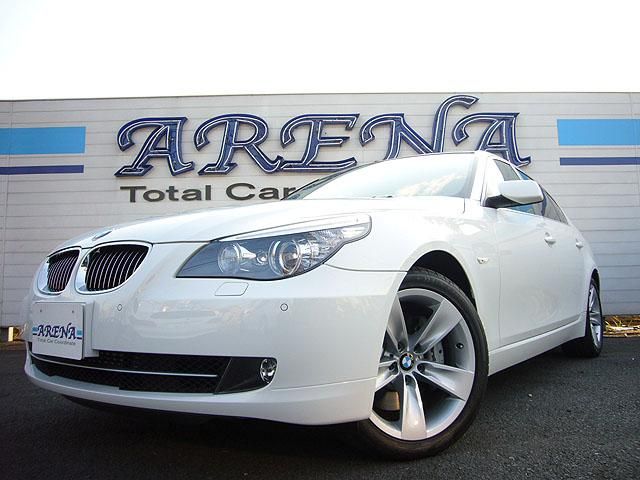 BMW 540i ���Îԏ��F���C��