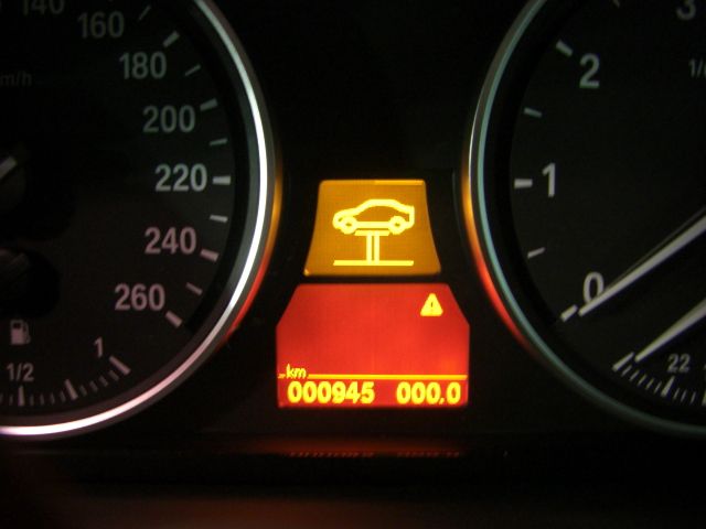BMW 540i ���Îԏ��F���[�^�[