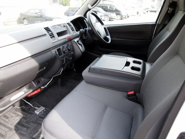 �A�E�f�B A3 ���Îԏ��F����
