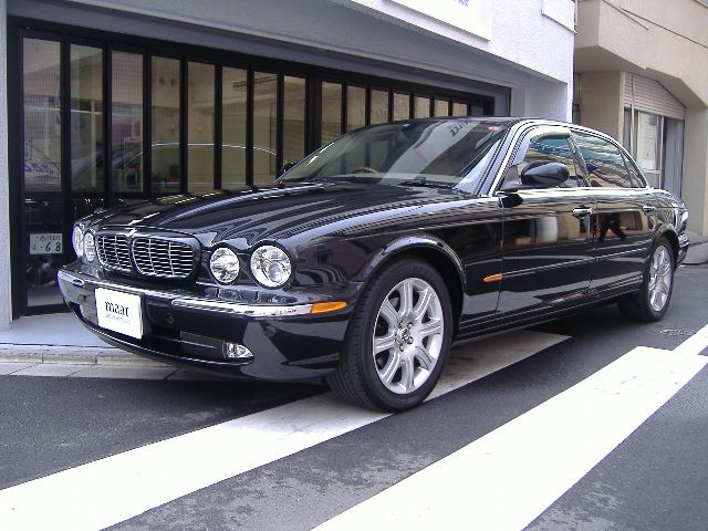 �W���K�[ XJ8 4.2 ���Îԏ��F���C��