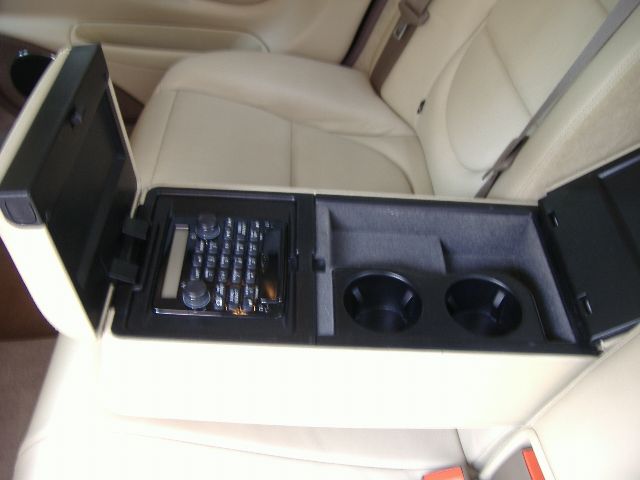 �W���K�[ XJ8 4.2 ���Îԏ��F���̑�