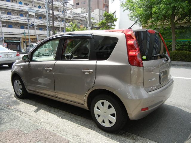 �V�{���[ �^�z LS�F�G���W��