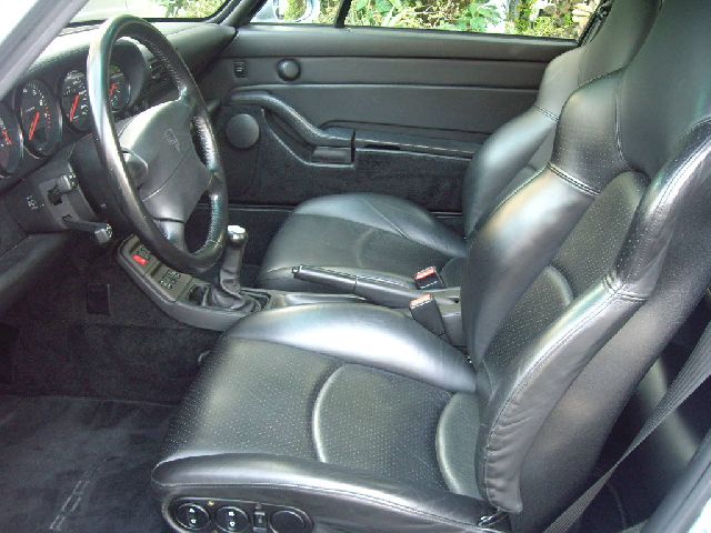�|���V�F 911 ���Îԏ��F���̑�