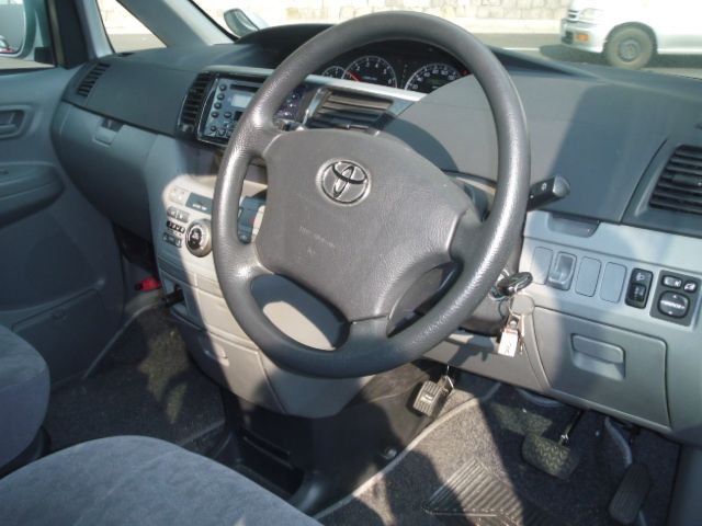 �g���^ ���W�A�X�G�[�XV�F���̑�