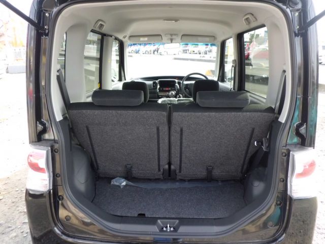 �}�c�_ ���[�h�X�^�[ 1600 ���Îԏ��F�G���W��