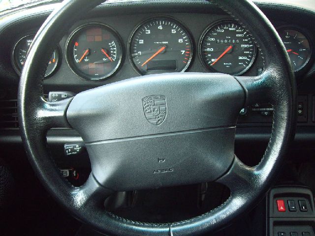 �|���V�F 911 ���Îԏ��F���[�^�[