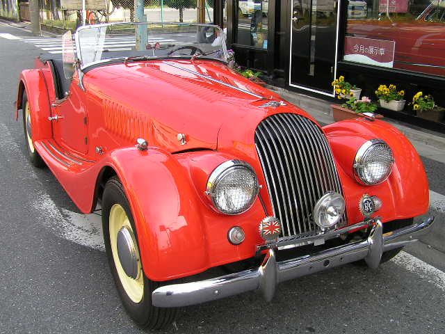 �v���X4(���[�K��) 2�V�[�^�[ ���Îԉ摜