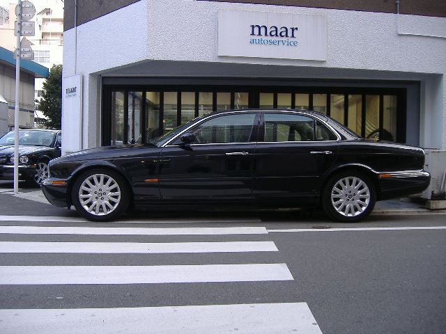 �W���K�[ XJ8 3.5 ���Îԏ��F���̑�