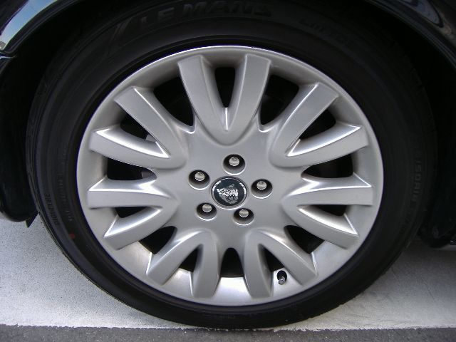 �W���K�[ XJ8 3.5 ���Îԏ��F���̑�