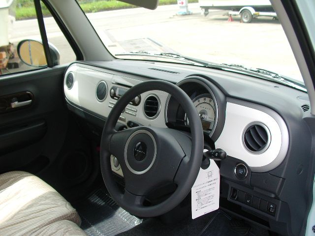 �A�E�f�B A4 ���Îԏ�� �ڍׂ�����