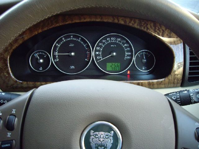 �W���K�[ X-TYPE �G�X�e�[�g ���Îԏ��F���[�^�[