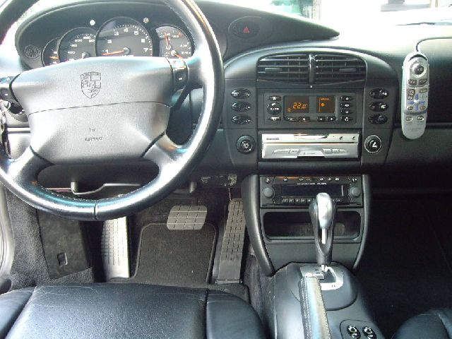 �|���V�F 911 ���Îԏ��F���̑�