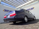 �V�{���[ �A�X�g�� ���Îԏ��F���