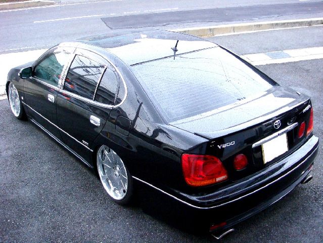 �g���^ �A���X�g ���Îԏ��F���