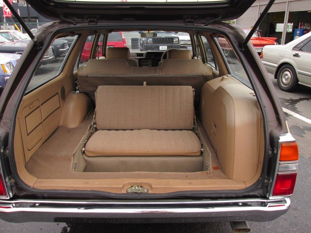 �T�[�u 9-5 SE2.3t Estate ���Îԏ��F���̑�