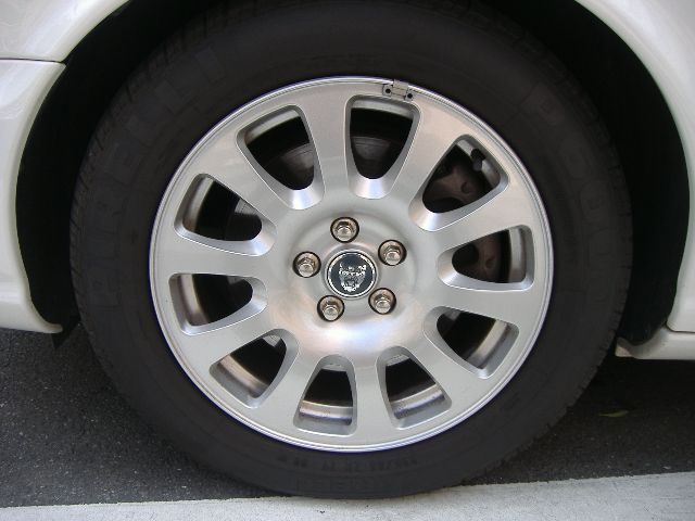 �W���K�[ XJ6 3.0 ���Îԏ��F���̑�