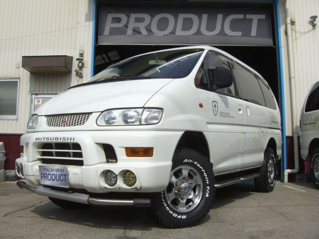 �g���^ �N���E���}�W�F�X�^�F���̑�