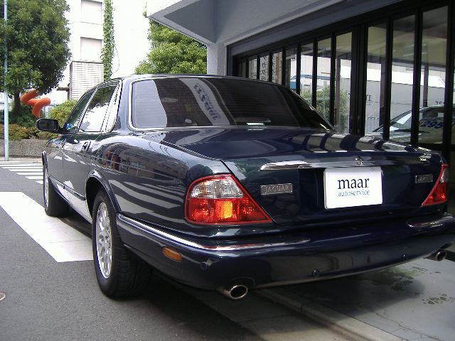 �W���K�[ XJ8�G�O�[�N�e�B�u3.2 ���Îԏ��F���