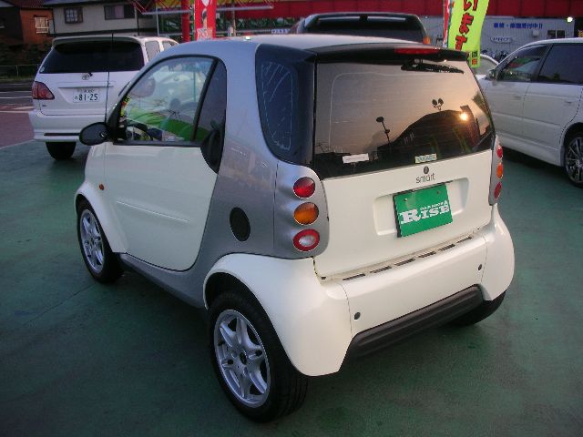 MCC �X�}�[�g �X�}�[�g�N�[�y ���Îԏ��F���